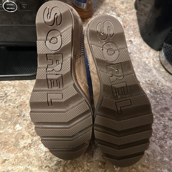 Sorel Joan of Arctic Chelsea Wedge Boots - Picture 7 of 7